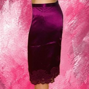 Banana Republic Maroon Skirt